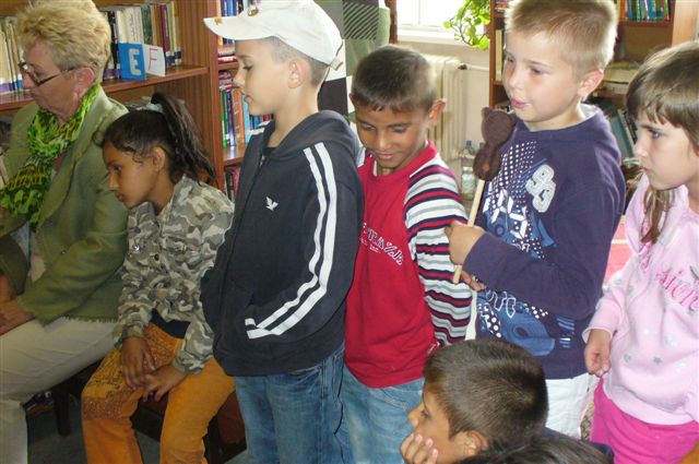 Divadielko cesta 023.jpg